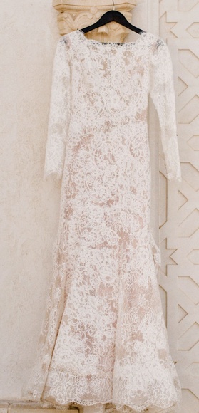 Wedding dress